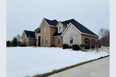 673 Sedgwick Way, Troy, OH 45373 - Photo 2