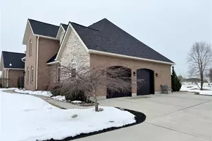 673 Sedgwick Way, Troy, OH 45373 - Photo 4