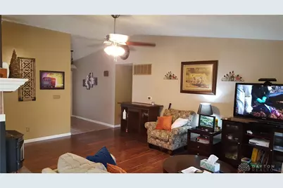 5622 Harlamert Drive, Dayton, OH 45449 - Photo 4