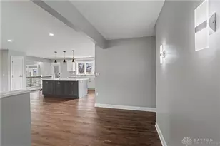 6105 Country Estates Dr, Tipp City, OH 45371 - Photo 6