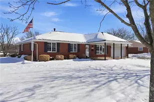 2755 Rockledge Trail, Beavercreek, OH 45430 - Photo 2