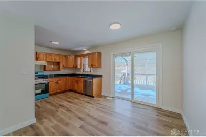 385 W Ross Street, Troy, OH 45373 - Photo 12