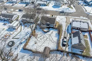 385 W Ross St, Troy, OH 45373 - Photo 6