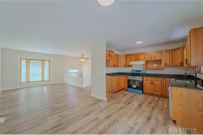 385 W Ross Street, Troy, OH 45373 - Photo 10