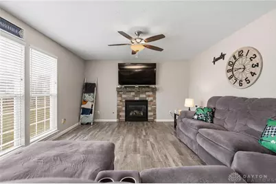 1489 Scenic River Drive, Dayton, OH 45415 - Photo 8