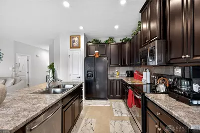 7178 Ballauer Place, Dayton, OH 45424 - Photo 18