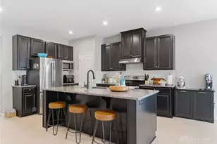 2799 Riverstone Dr, Xenia, OH 45385 - Photo 10