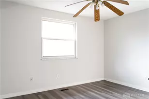 7773 Timbercrest Dr, Dayton, OH 45424 - Photo 8