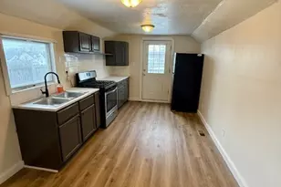 1866 Maiden Ln, Springfield, OH 45504 - Photo 10