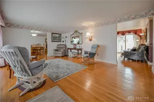 1521 Erika Dr, Springfield, OH 45503 - Photo 6