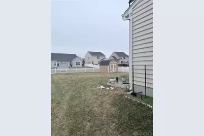 8127 Bushclover Drive, Tipp City, OH 45371 - Photo 74