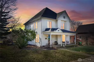 131 W South St, Hillsboro, OH 45133 - Photo 1