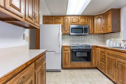 4816 Far Hills Avenue, Kettering, OH 45429 - Photo 8