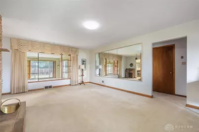 4816 Far Hills Avenue, Kettering, OH 45429 - Photo 6