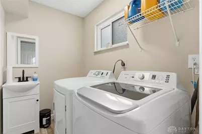 6419 Clematis Drive, Dayton, OH 45449 - Photo 14