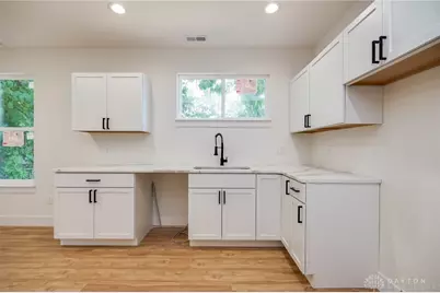 4249 Pleasant View Avenue, Dayton, OH 45420 - Photo 12