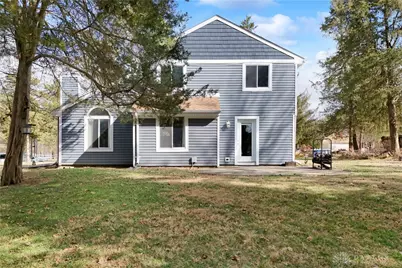 6039 Edna Oaks Court, Dayton, OH 45459 - Photo 4