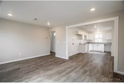 752 Cleverly Road, Dayton, OH 45417 - Photo 6