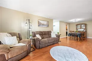 2421 West Alex Bell Road, Dayton, OH 45459 - Photo 6