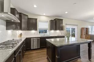 535 Carleton Dr, Sugarcreek Twp, OH 45440 - Photo 14