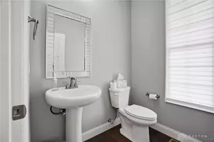 10126 Kindle Dr, Dayton, OH 45458 - Photo 34