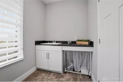 10126 Kindle Drive, Dayton, OH 45458 - Photo 38