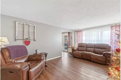 1408 Mapleridge Drive, Fairborn, OH 45324 - Photo 4