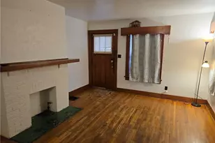 2310 Oakridge Dr, Dayton, OH 45417 - Photo 4