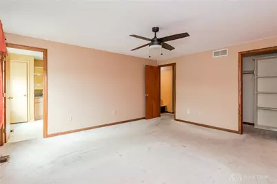 929 N Tecumseh Road, Springfield, OH 45504 - Photo 32