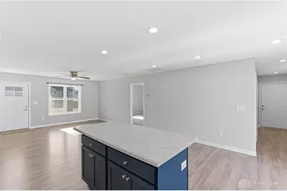 910 Vine Street, Washington Court House, OH 43160 - Photo 18