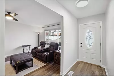 6296 Blossom Park Drive, Dayton, OH 45449 - Photo 4