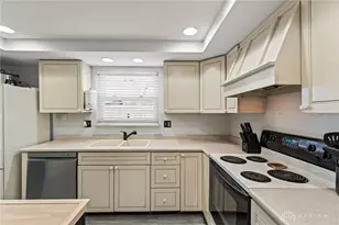 5917 Longford Rd, Huber Heights, OH 45424 - Photo 16