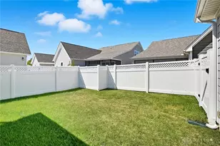 4049 Pepperwell Cir, Sugarcreek Twp, OH 45440 - Photo 34