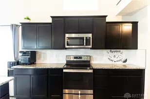 8127 Cherry Birch Dr, Tipp City, OH 45371 - Photo 6