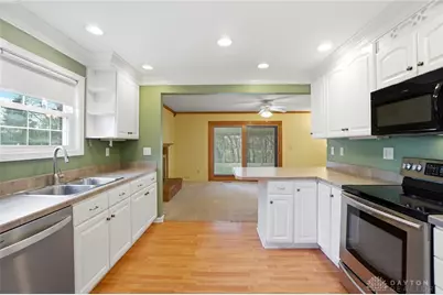 2776 Corlington Drive, Kettering, OH 45440 - Photo 16