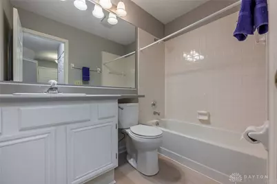 1160 Smugglers Way, Centerville, OH 45459 - Photo 14