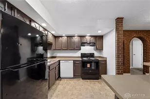 304 Applegate Rd, Englewood, OH 45322 - Photo 18