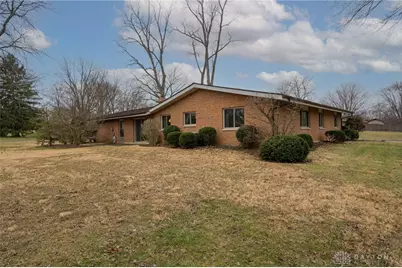 494 Towncrest Drive, Beavercreek, OH 45434 - Photo 8