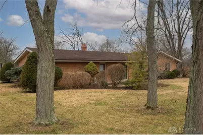 494 Towncrest Drive, Beavercreek, OH 45434 - Photo 6