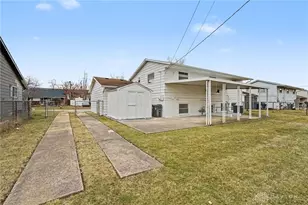 419 Falcon Dr, New Carlisle, OH 45344 - Photo 44