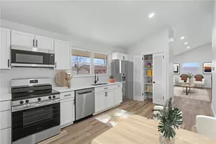 419 Falcon Dr, New Carlisle, OH 45344 - Photo 12