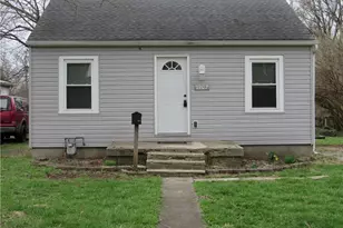1902 Ontario Ave, Dayton, OH 45414 - Photo 1