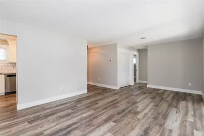 464 Darnell Drive, Dayton, OH 45431 - Photo 8