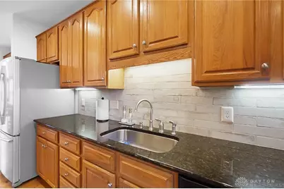 10600 Chestnut Hill Lane, Dayton, OH 45458 - Photo 20