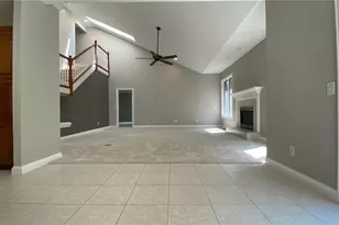 5665 Stone Lake Dr, Dayton, OH 45429 - Photo 6