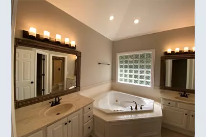 5665 Stone Lake Drive, Dayton, OH 45429 - Photo 18