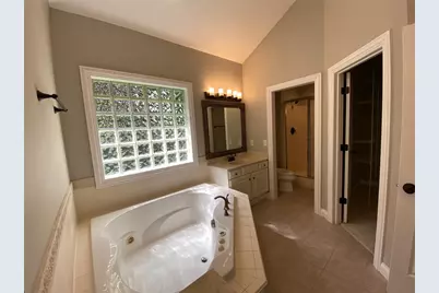 5665 Stone Lake Drive, Dayton, OH 45429 - Photo 20