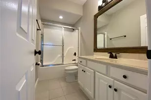 5665 Stone Lake Dr, Dayton, OH 45429 - Photo 12