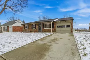 2508 Foxchase Ct, Troy, OH 45373 - Photo 2