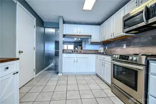 8286 Briar Ridge Ct, Dayton, OH 45424 - Photo 16